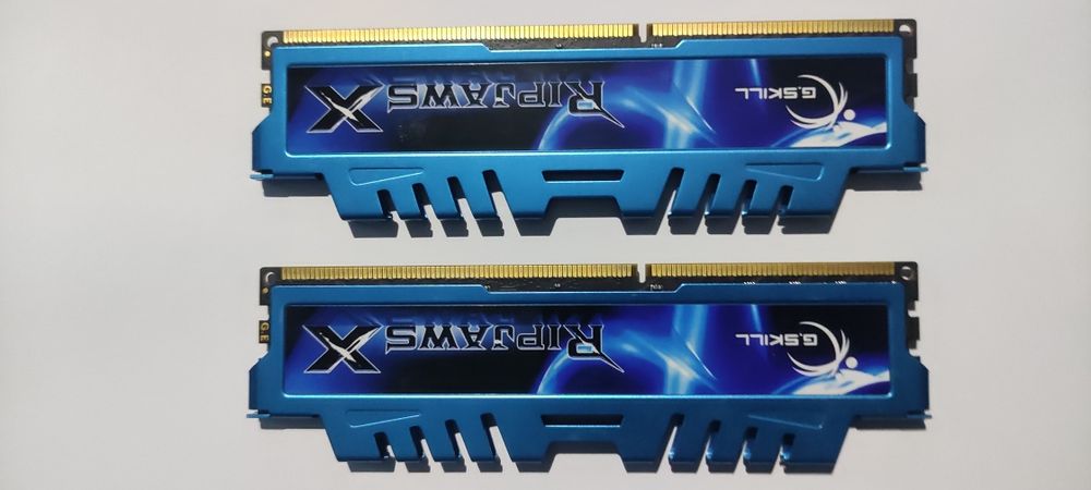 Pamięć RAM DDR3 16GB