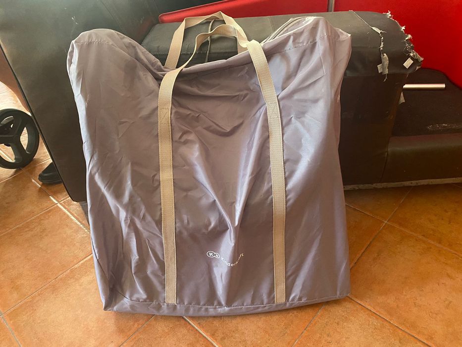 Berço de bebe, casa e viagem.