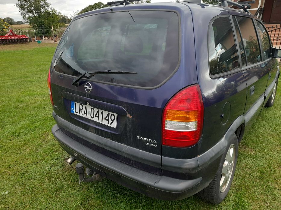 Opel Zafira A z 2000 roku 2.0 diesel