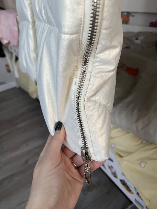 Продам куртку