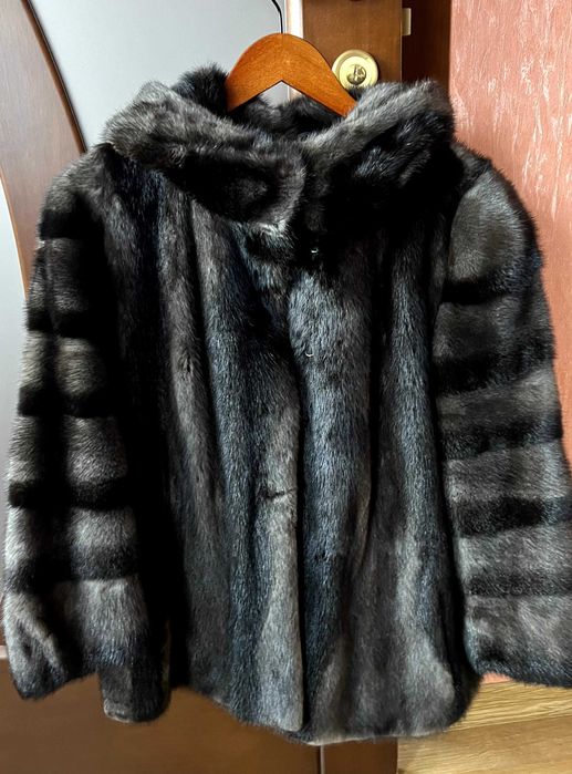 Натуральна норкова шуба