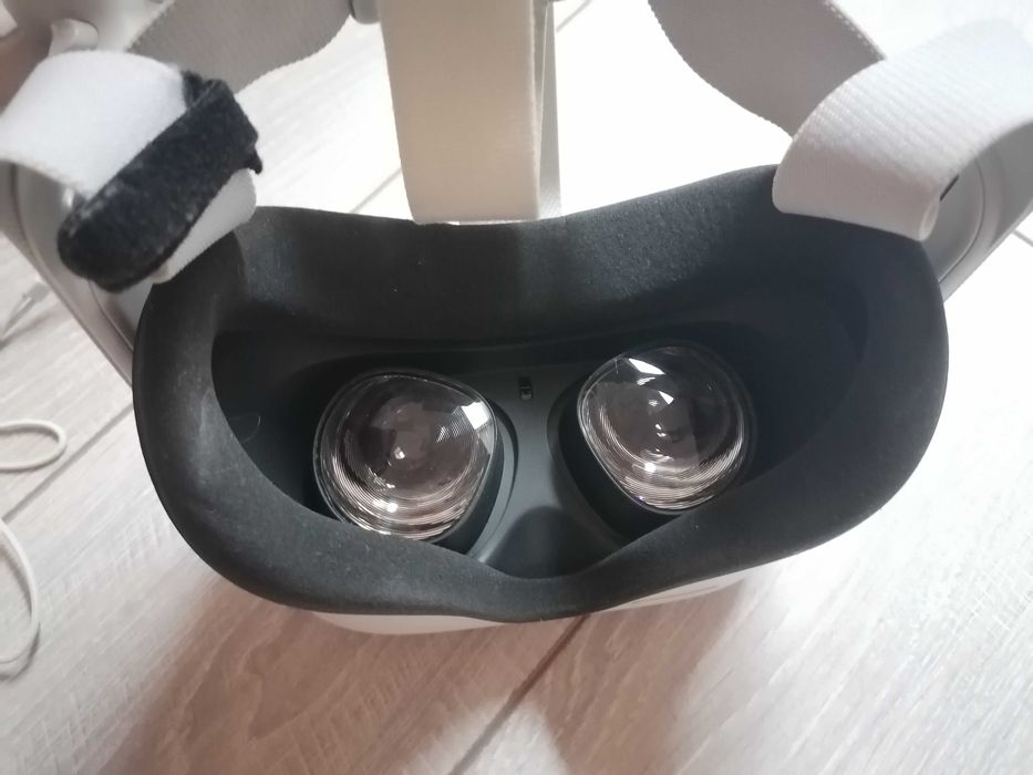 VR Oculus Meta Quest 2, 64 Gb. Окуляри віртуальної реальності