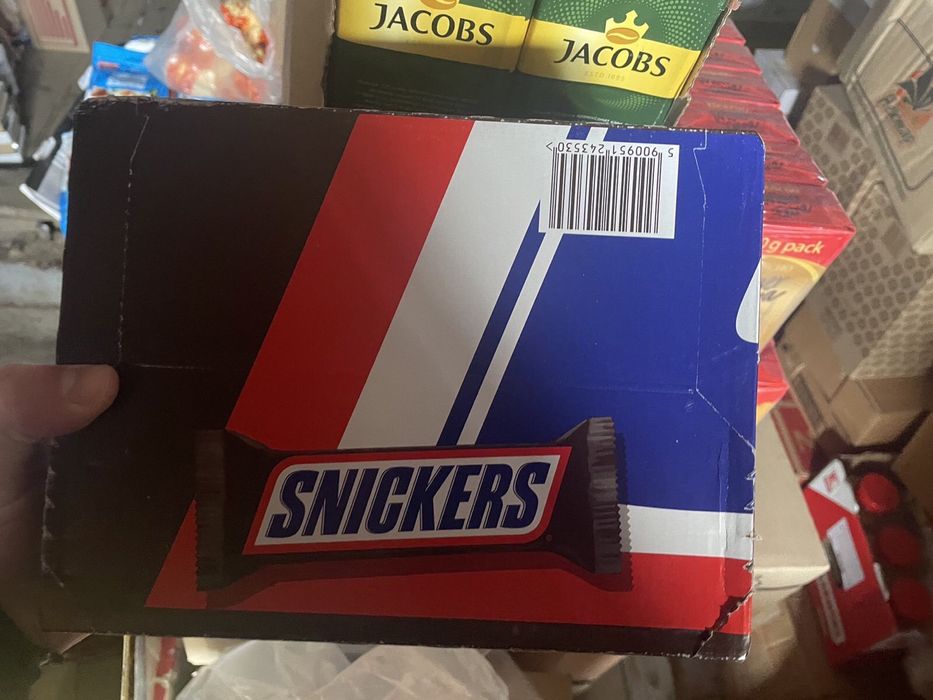 Батончик Снікерс 50г / батончики Сникерс / Snickers
