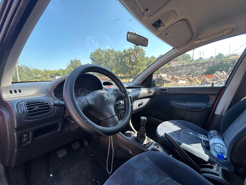 Peugeot 206 (1.1)