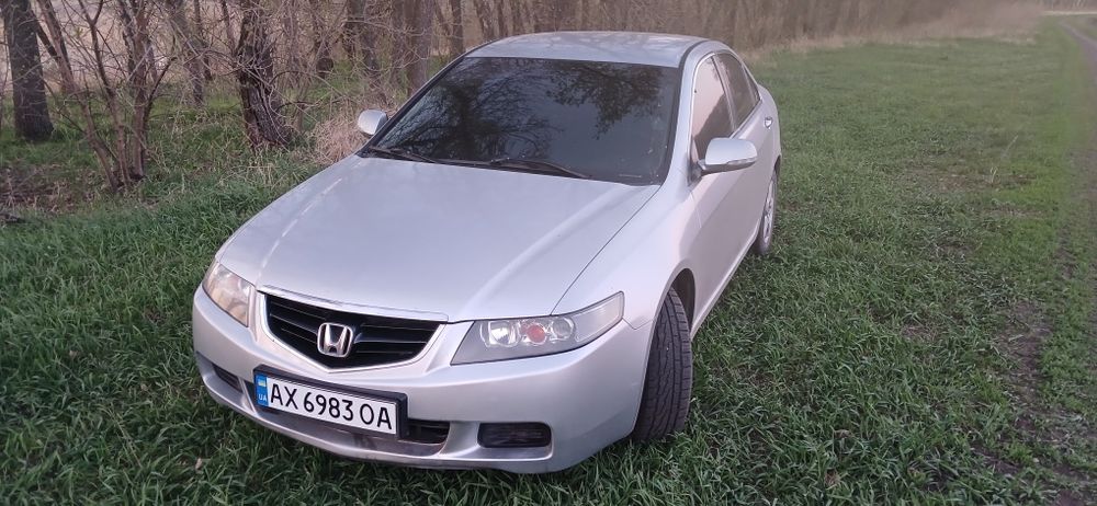 Продам хонду аккорд 7