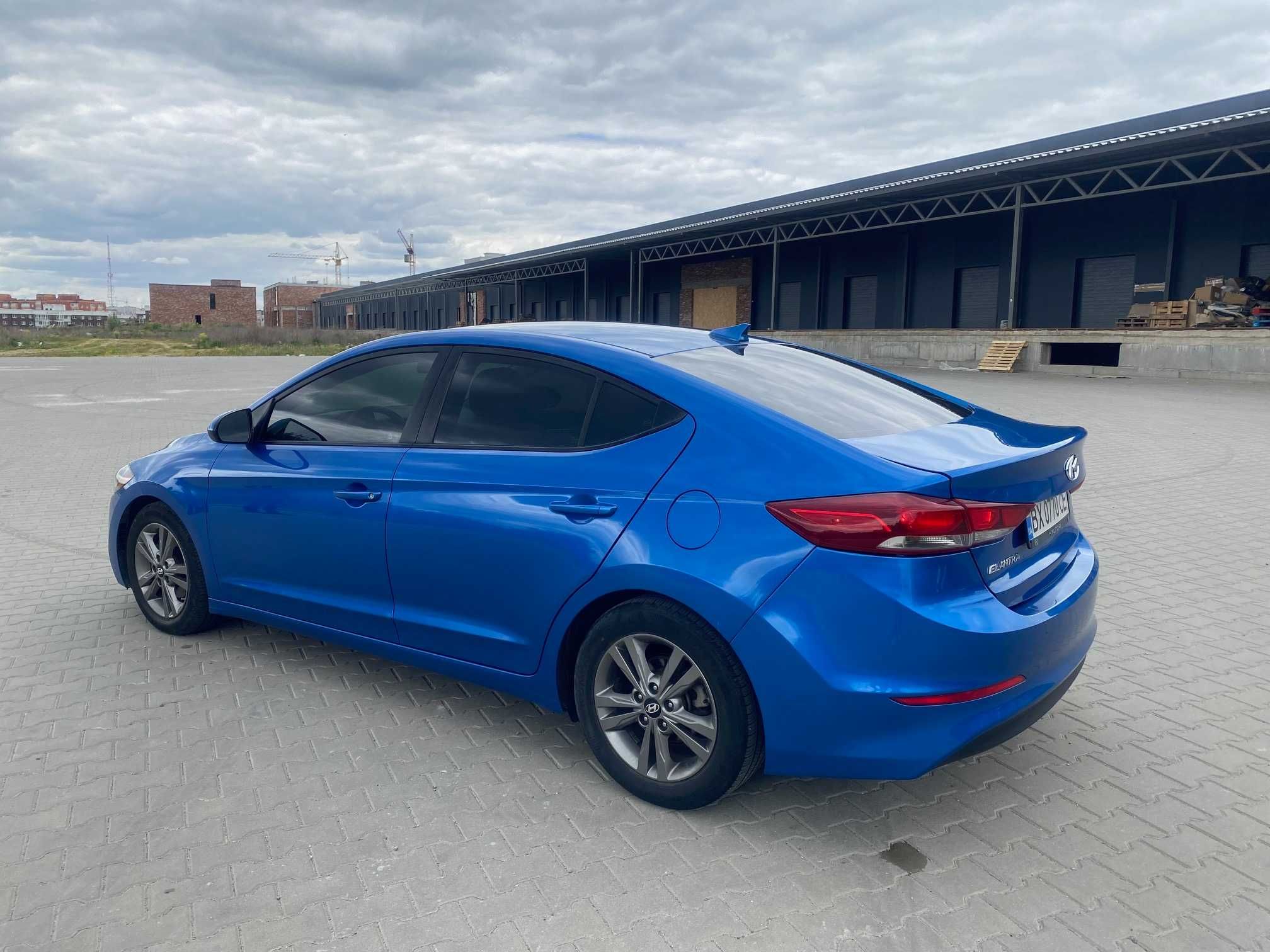 Hyundai Elantra 2017