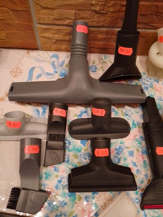 насадки для пылесоса, турбо щетки , разные