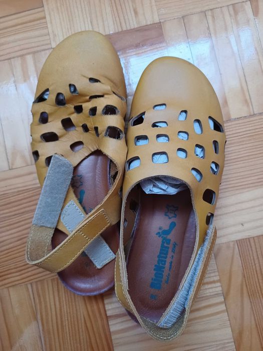 Sapatos de senhora de qualidade