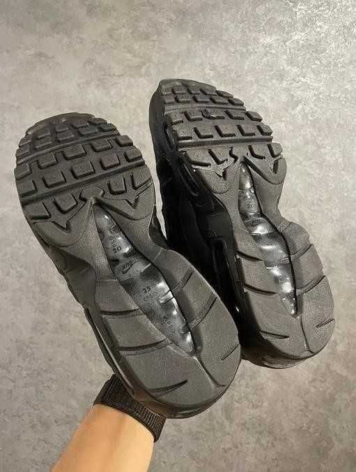 Мужские кроссовки Nike Air Max 95 Black 39-46 найк аир Хит!!