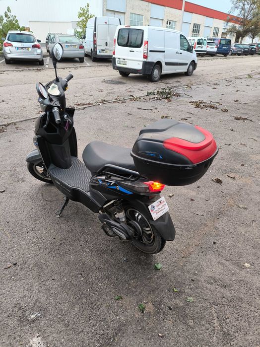 Vendo, está em bom estado.