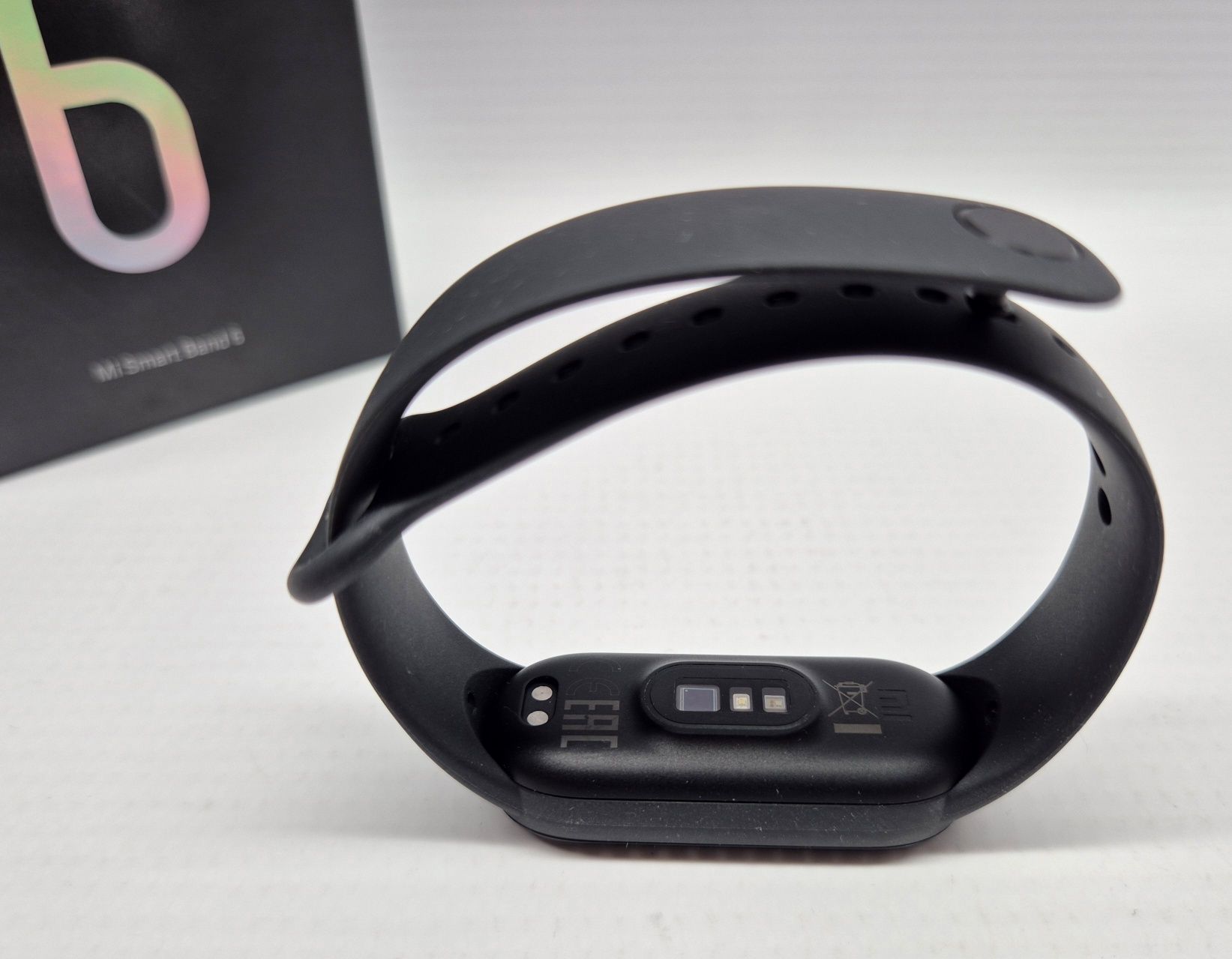 Opaska sportowa XIAOMI MI BAND 6 z wadą, Komis Jasło Czackiego