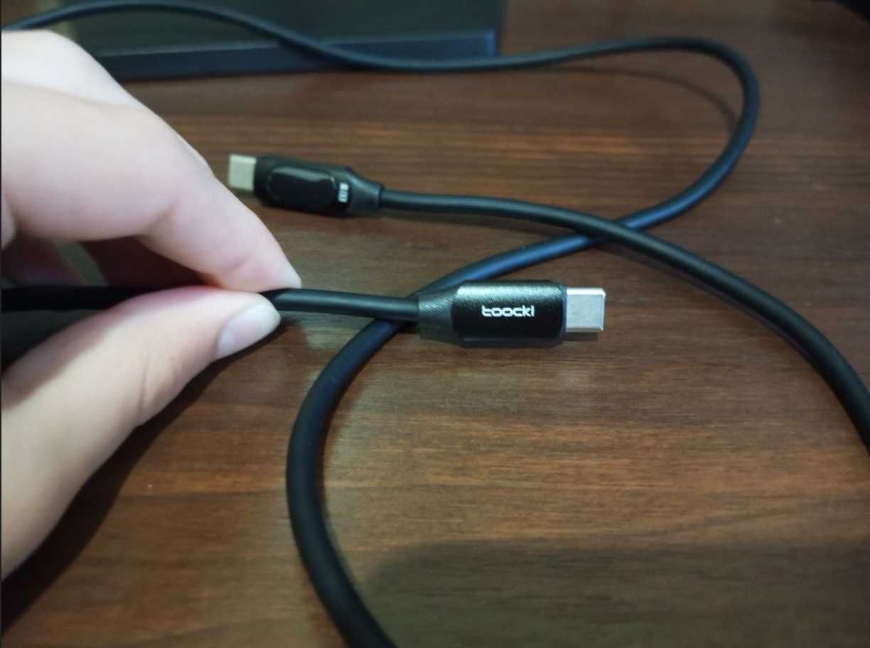 Силіконовий Кабель с дисплеєм ваттметром Type-C to Type-C 100W Toocki.
