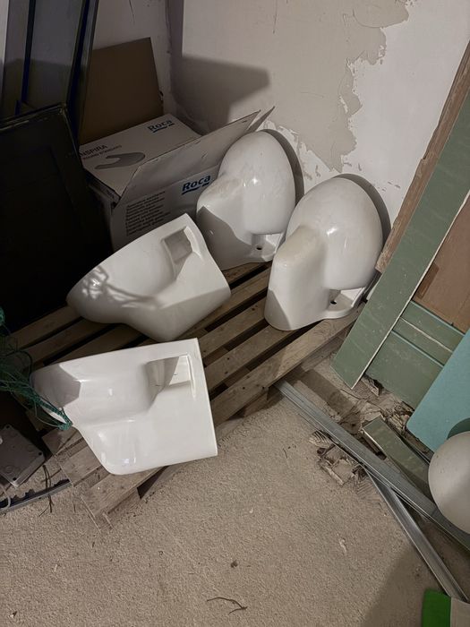 4 Sanitas novas, compradas e nunca usadas