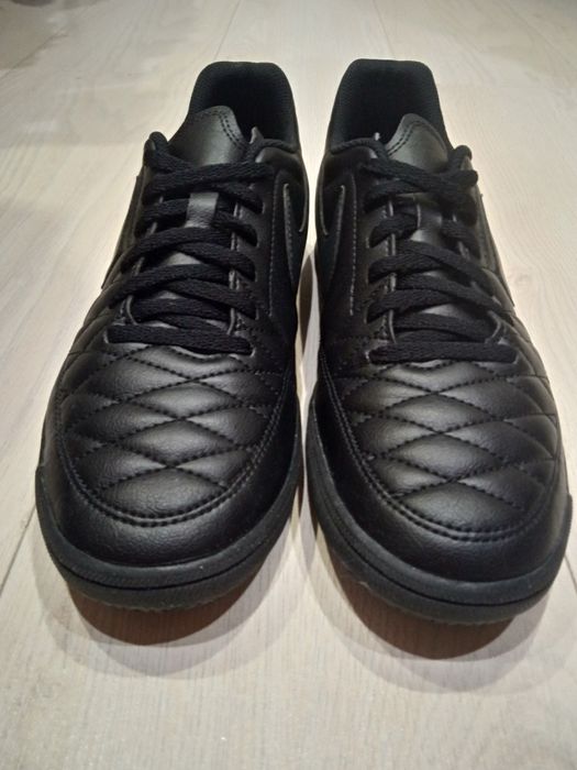 Футзалки, бампы Nike Majestry IC размер 42,5