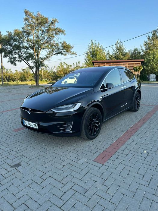 Tesla Model X Dual Motor 2017 Європа