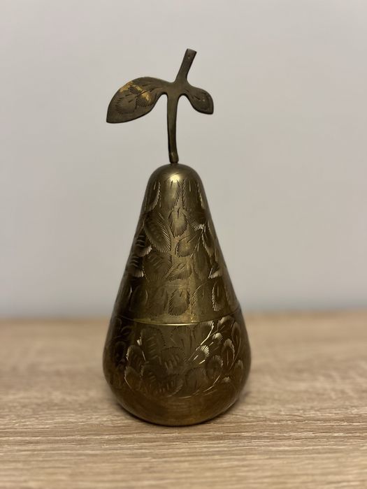 Cukiernica z mosiądzu w kształcie gruszki