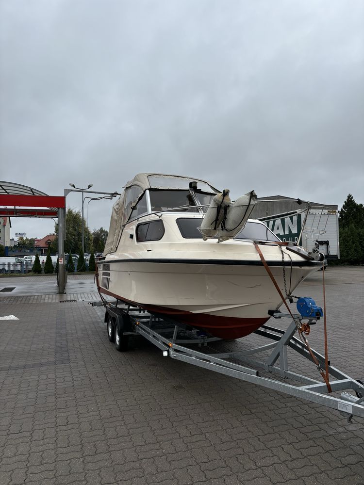 Łódz motorowa Cranchi