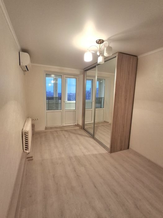 Продам 4к квартиру с ремонтом !