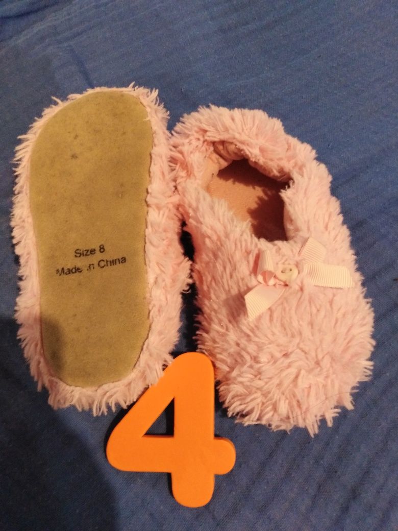 Kapcie, bambosze, slippers for family pieski roz. 26-27