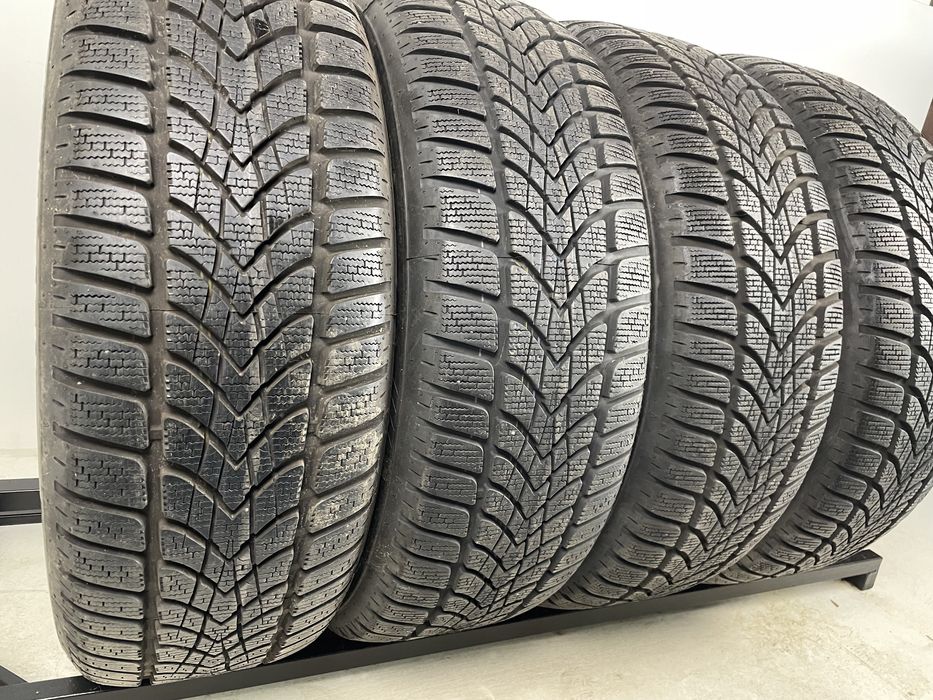 225/55R17 97H Dunlop SP Winter Sport 4D * DSST RSC MOE