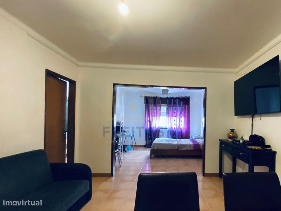 Apartamento T1+ 1 em Benavente