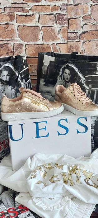 Sneakersy damskie Marki Guess