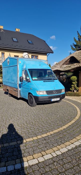 Mercedes Food Truck Bar 2.9 turbo diesel