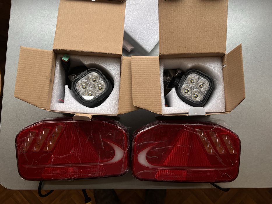 Оригінал Fliegl LED rear light комплет лед фонарів на напівпричіп ОПИС