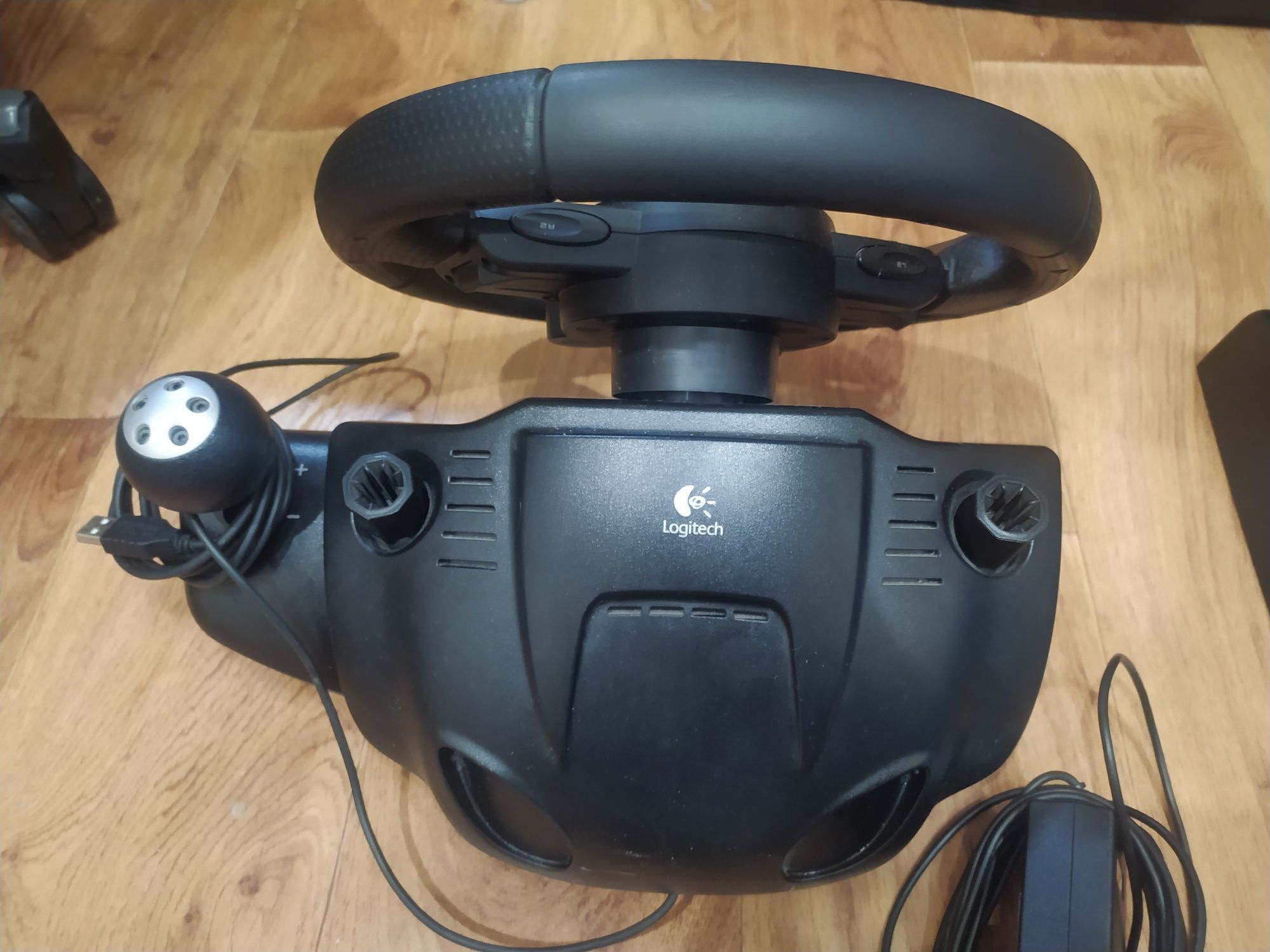 Ігрове кермо Logitech Driving Force GT 900°