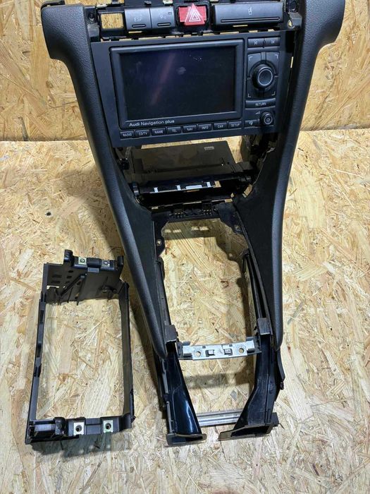 radio tunel kosz 2 din swap komplet nawigacja RNS-E a6 c5