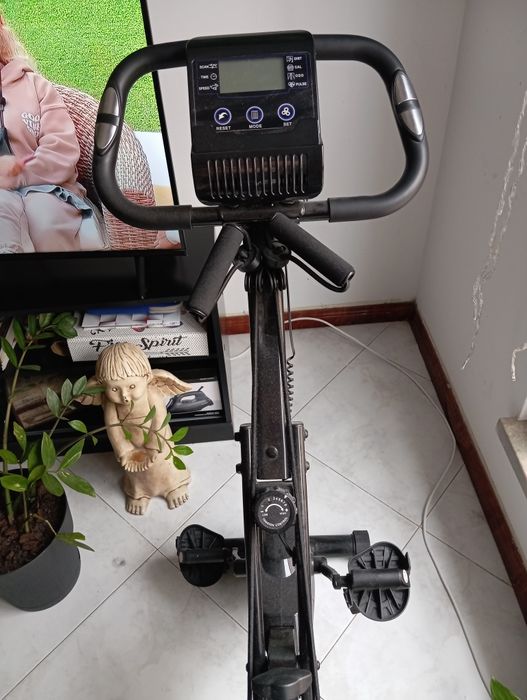 Bicicleta de ginásio