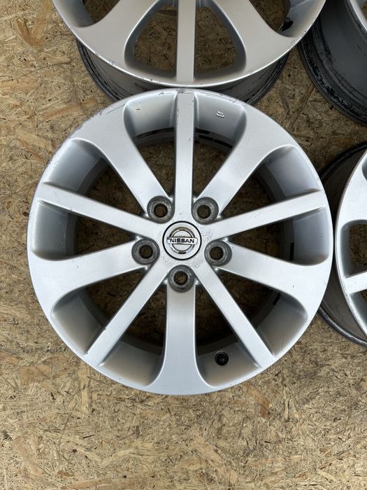 Диски5/114.3  R16 ET52.5 ЦО(діа)67.1 титани диски