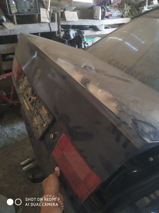 Кришка багажника та двері бмв е34 bmw e34