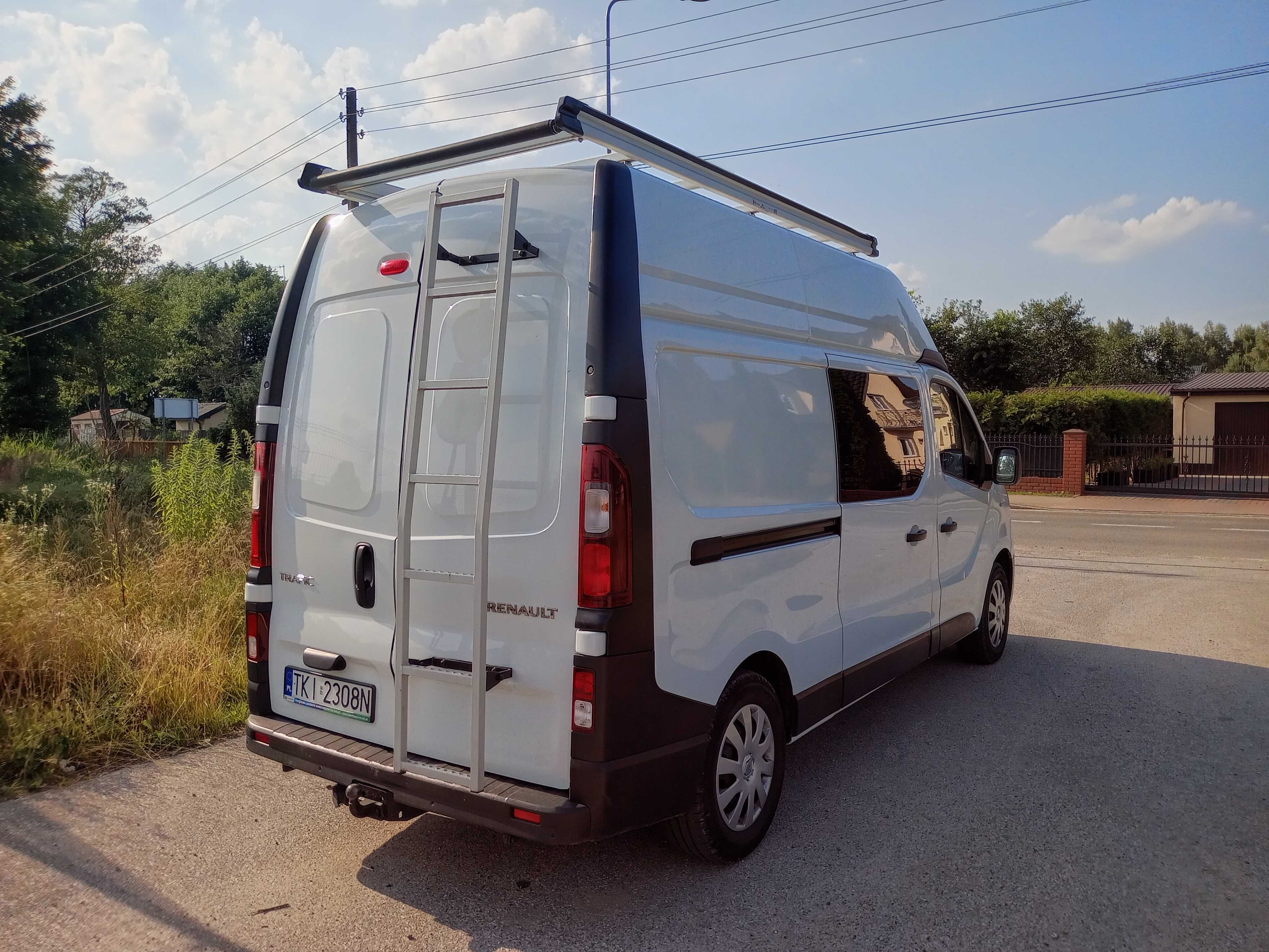 Renault Trafic L2h2 Brygadówka 6 cio osóbowy