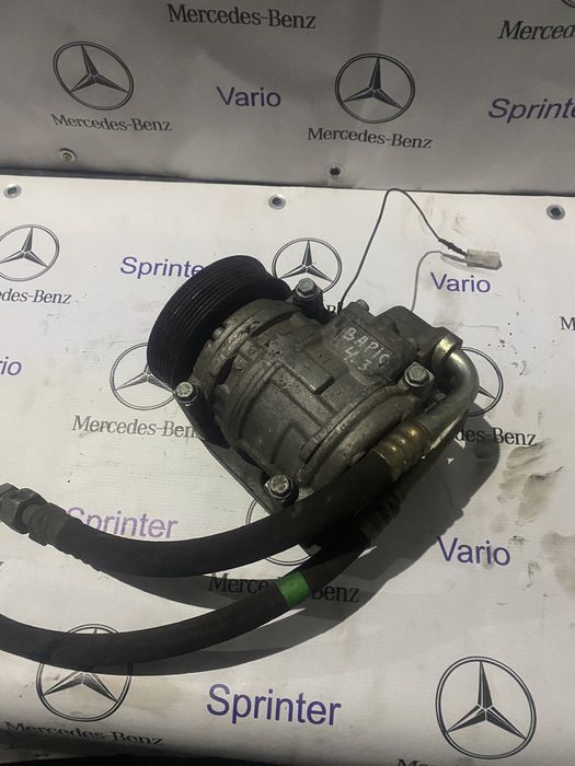 Компресор кондиціонера Mercedes Vario 4.3