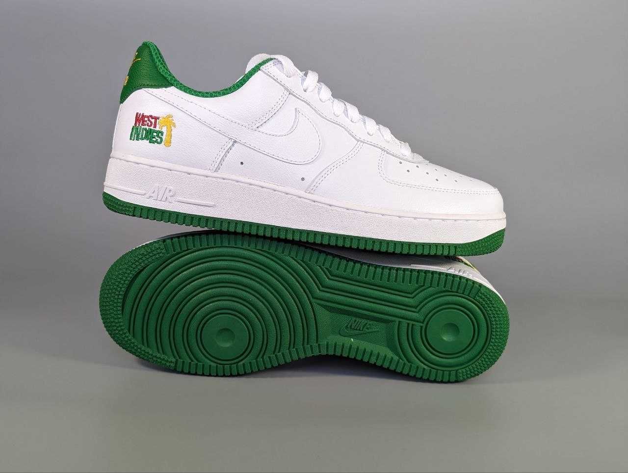 Кросівки Nike Air Force 1 Low Retro QS 44.5 DX1156-100