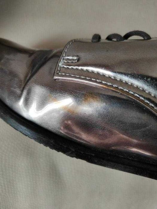 Сріблясті туфлі-оксфорди Ray Ran 36 розміру Made in Korea