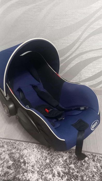 Автокрісло дитяче