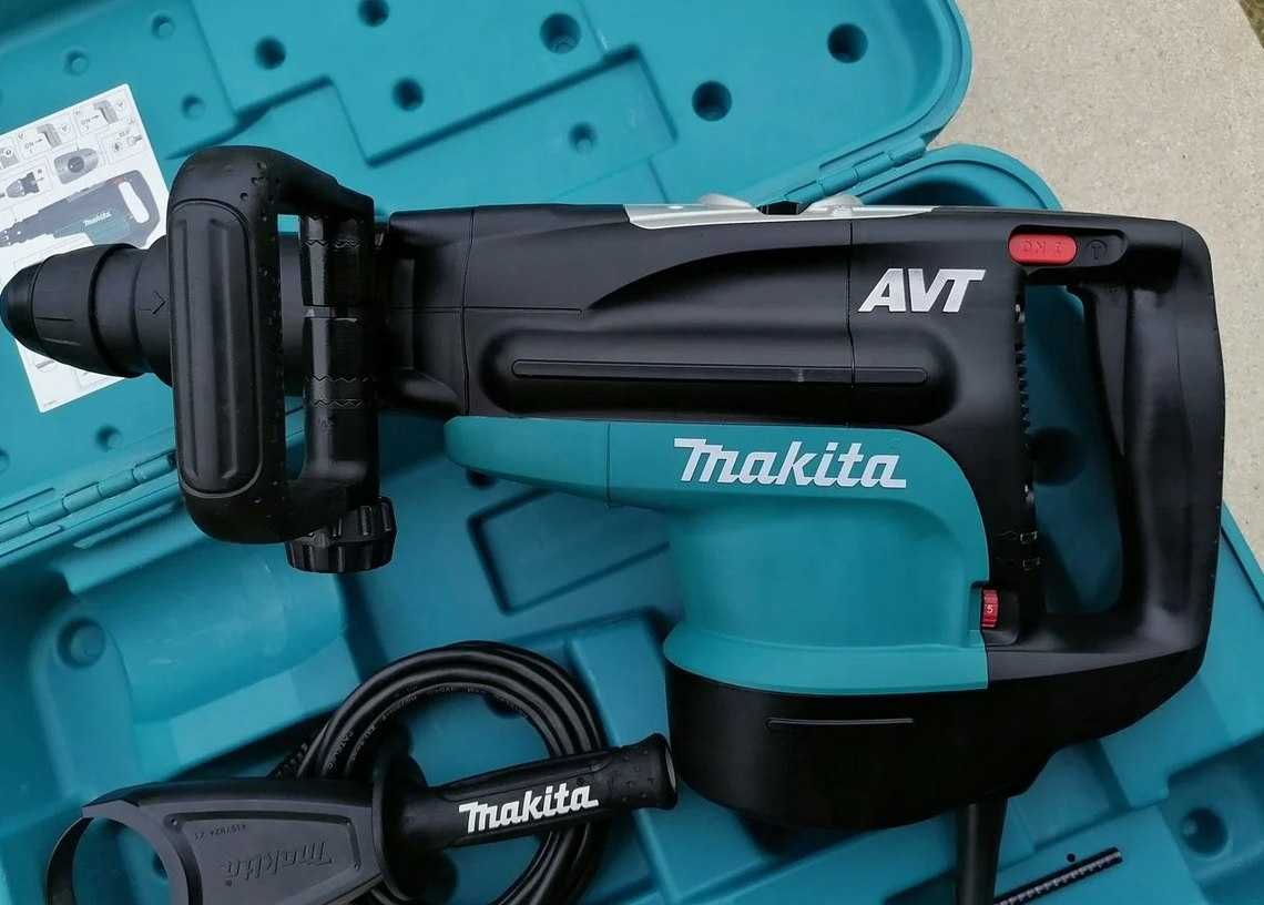 Makita HR5210C młotowiertarka udarowa z walizką.