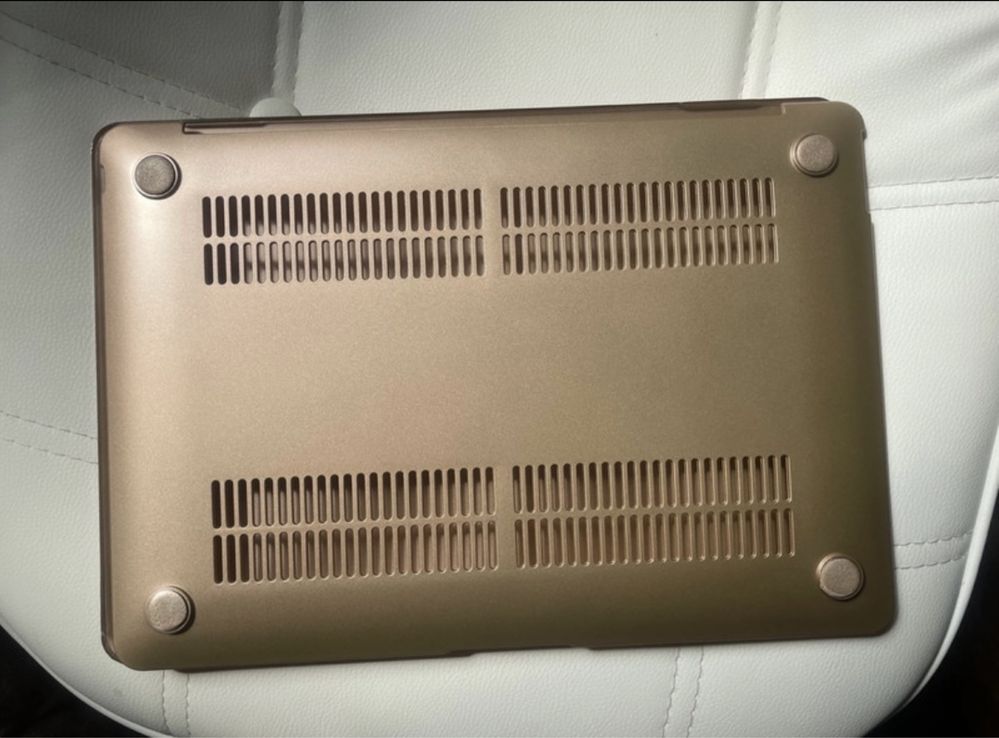 Nowy pokrowiec /case/etui /obudowa na MacBook