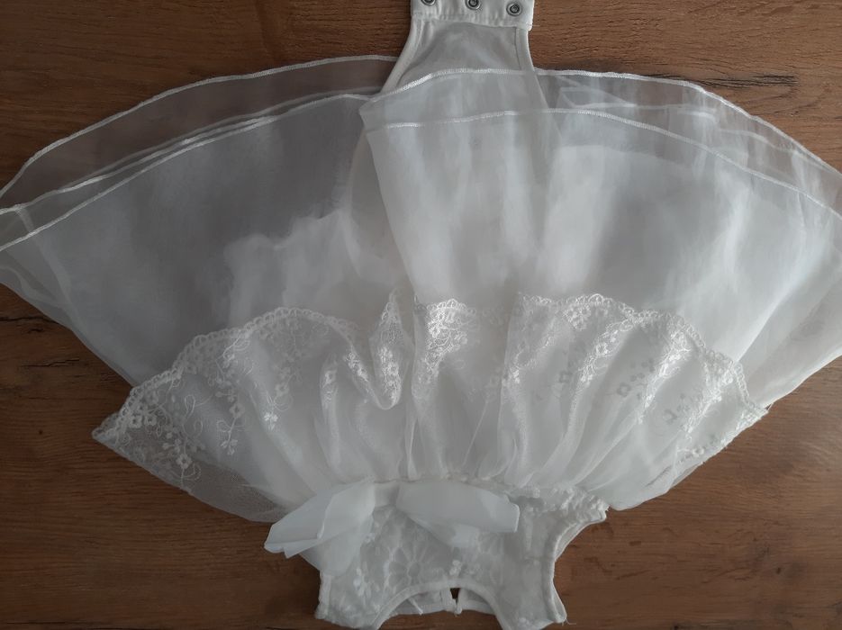 Ubranko na chrzest lub inna uroczystosc