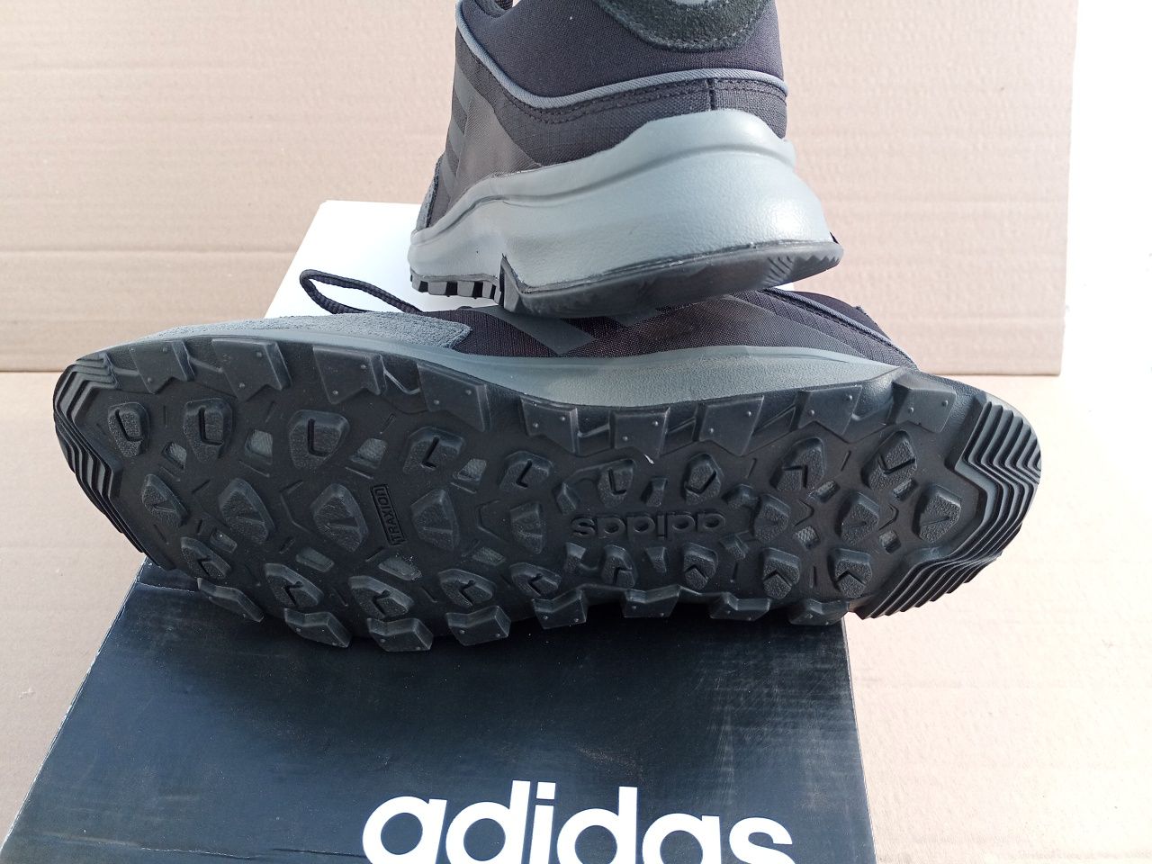 Кроссовки Adidas Response trail оригинал размер 7,5 25,5 см