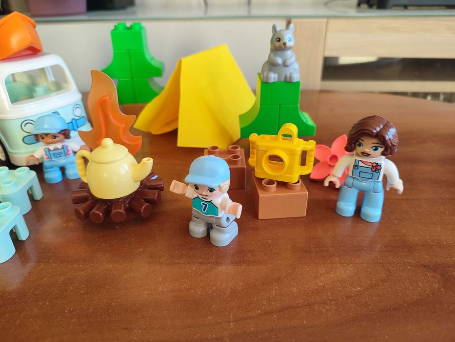 Lego Duplo 10946 Rodzinne biwakowanie kompletny zestaw szybka wysyłka