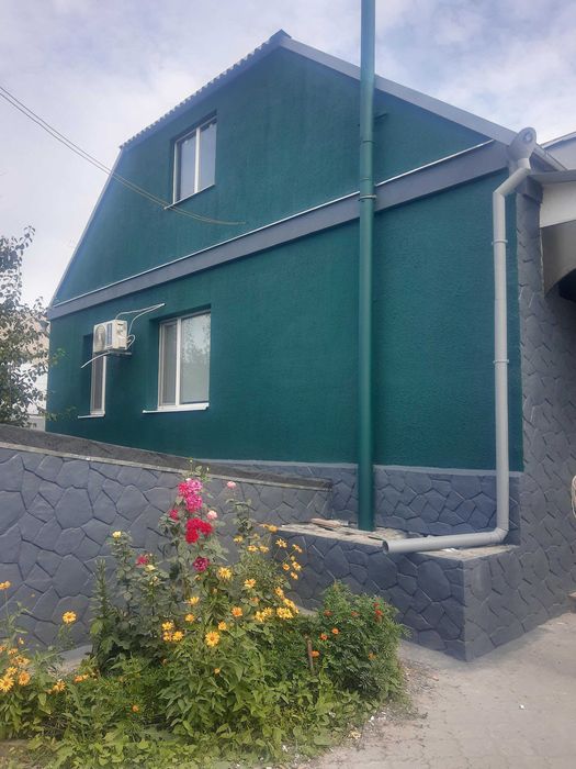 Утепления фасадов домов , квартир на лесах, кровля , мягкая кровля