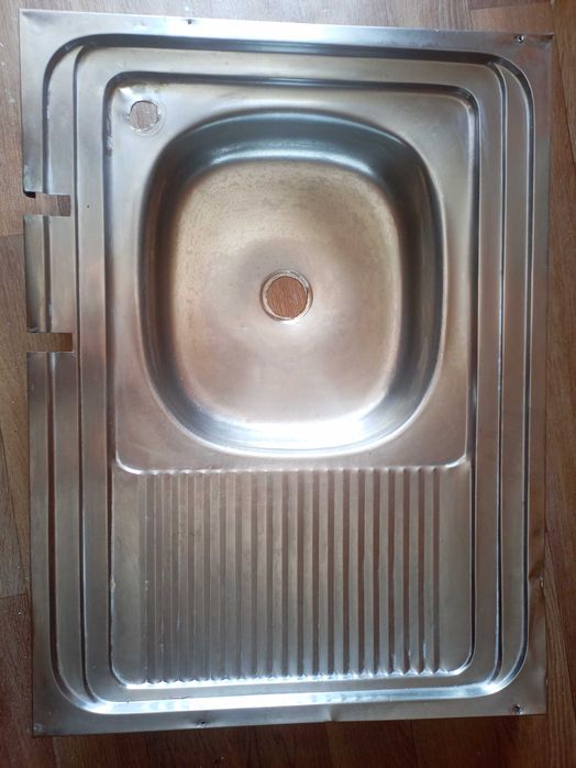 Кухонная мойка 80×60 см из нержавейки — б/у, самовывоз