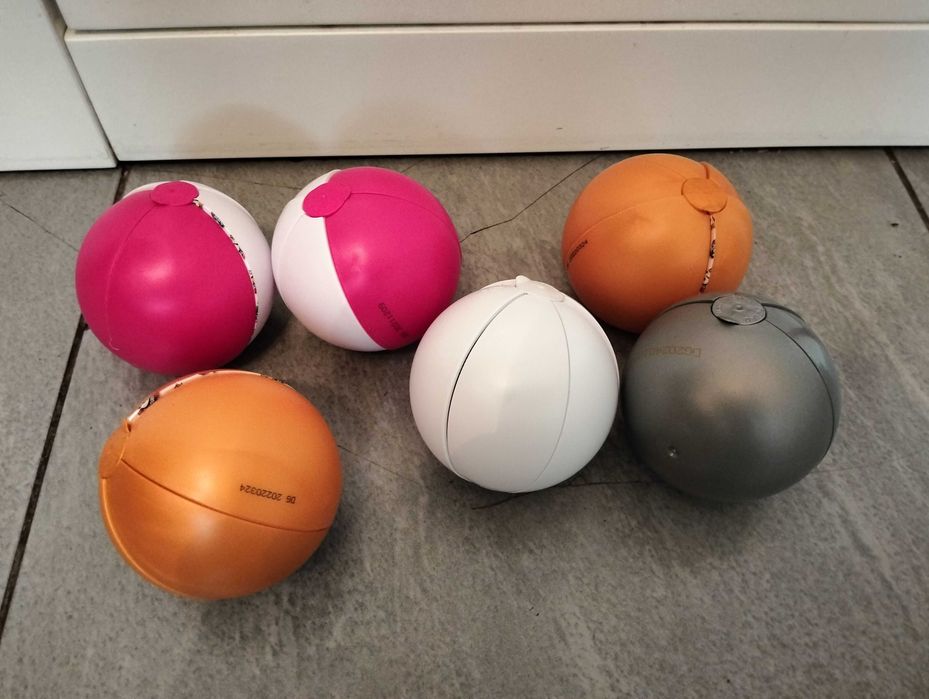 Kule plastikowe puste po jajku/kinder niespodziance