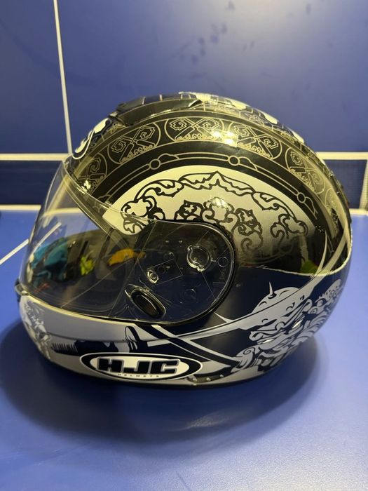 Kask motocyklowy szosowy HJC CS-R1 Samurai – rozmiar M