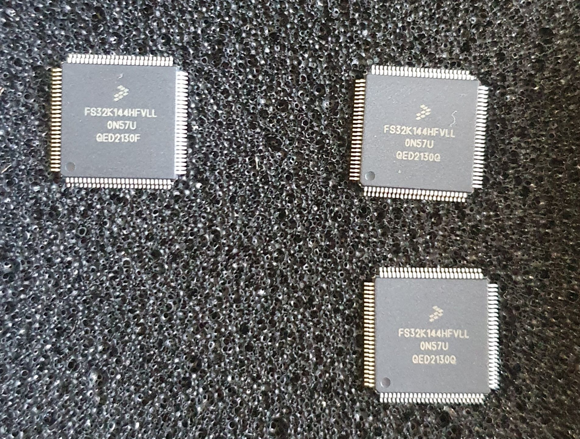 Mikroprocesory NXP FS32K144HFT0VLLT