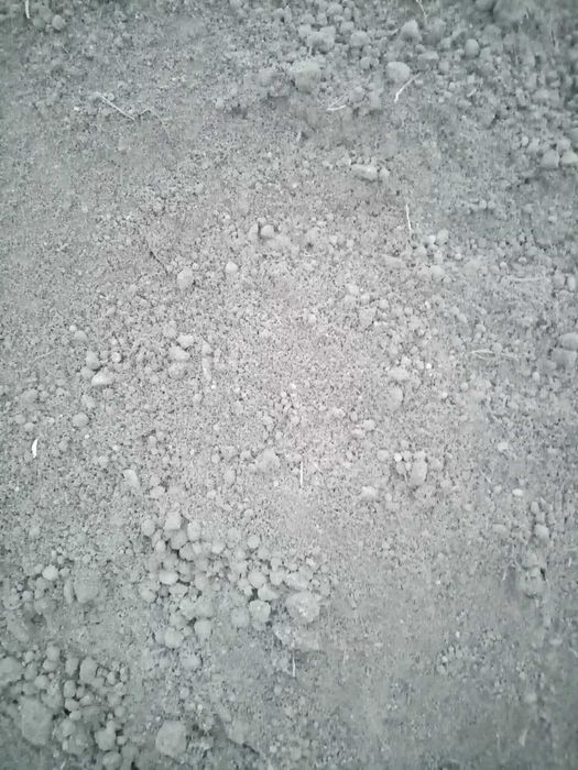 Ziemia przesiana czarnoziem pod trawnik !!!