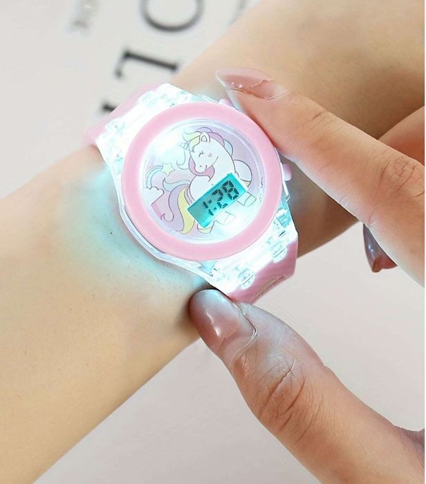 Relógio para menina "Unicórnio" NOVO